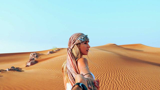 Vượt sa mạc để hướng về Dubai