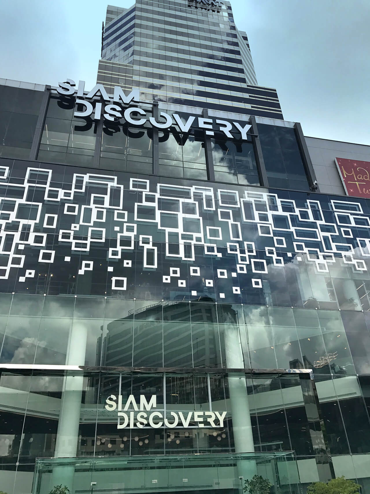 Trung tâm Siam Discovery - Khu mua sắm phổ biến khi đi du lịch Thái Lan
