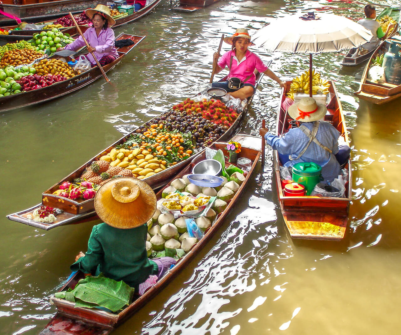Chợ nổi Damnoen Saduak