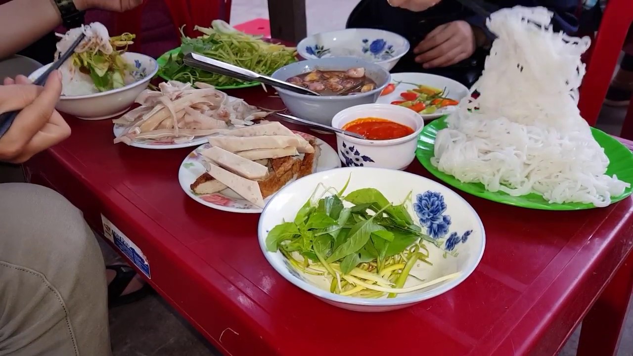ẩm thực Ninh Chữ - Bún mắm nêm - Vinatravel